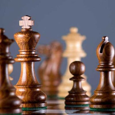 Aπό τη Λέσχη Πολιτισμού Φλώρινας, Μαθήματα Σκακιού 2 Υπαίθριες σκακιέρες από τον σκακιστικό σύλλογο στην Πτολεμαΐδα