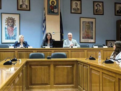 21η Τακτική Συνεδρίαση του Δημοτικού Συμβουλίου Αμυνταίου 7 Επίσκεψη της Γ τάξης Γυμνασίου Αμυνταίου στο Δημαρχείο Αμυνταίου