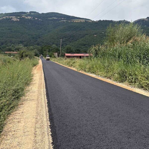 Ολοκληρώθηκε η αποκατάσταση της αγροτικής οδοποιίας στη Δημοτική Κοινότητα Σκλήθρου 9 Ολοκληρώθηκε η αποκατάσταση της αγροτικής οδοποιίας στη Δημοτική Κοινότητα Σκλήθρου